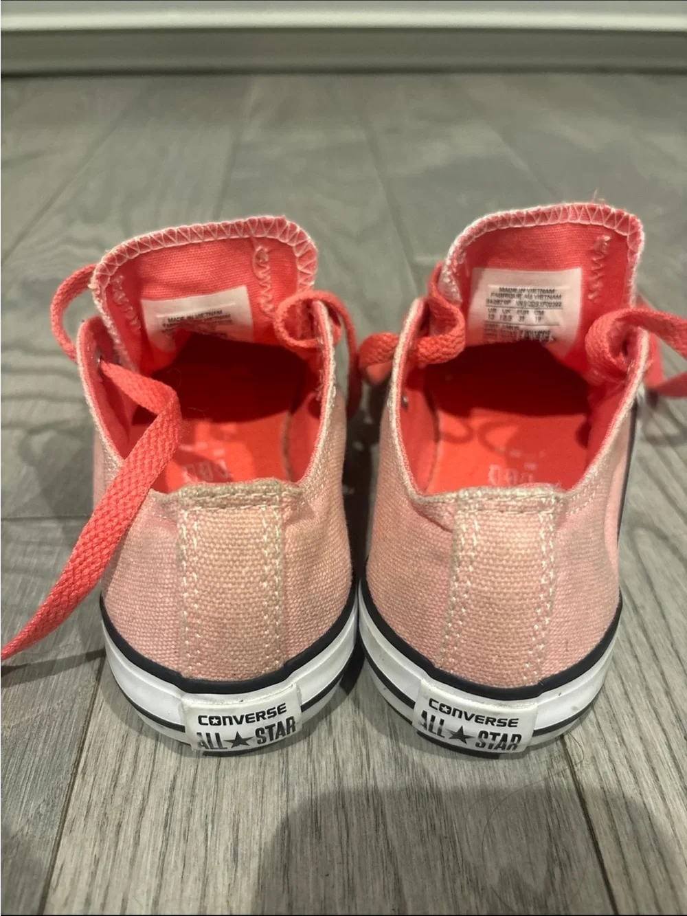 Converse Kids Coral Pink Low-Top Sneakers with Bright Laces